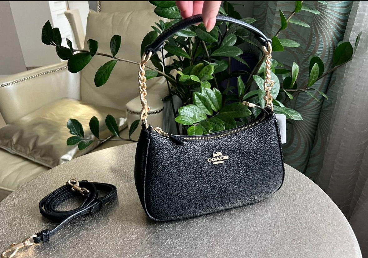 Teri Black Classic Shoulder Bag — Elegant Minimal Design with Gold Chain Details