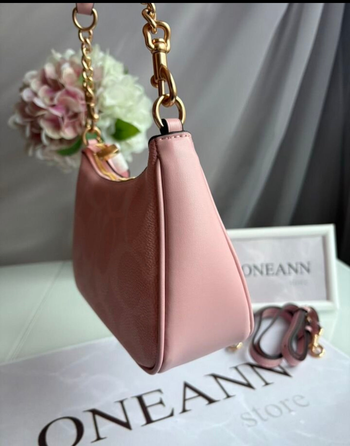 Teri — Soft Pink Signature Shoulder Bag with Gold Chain Accents