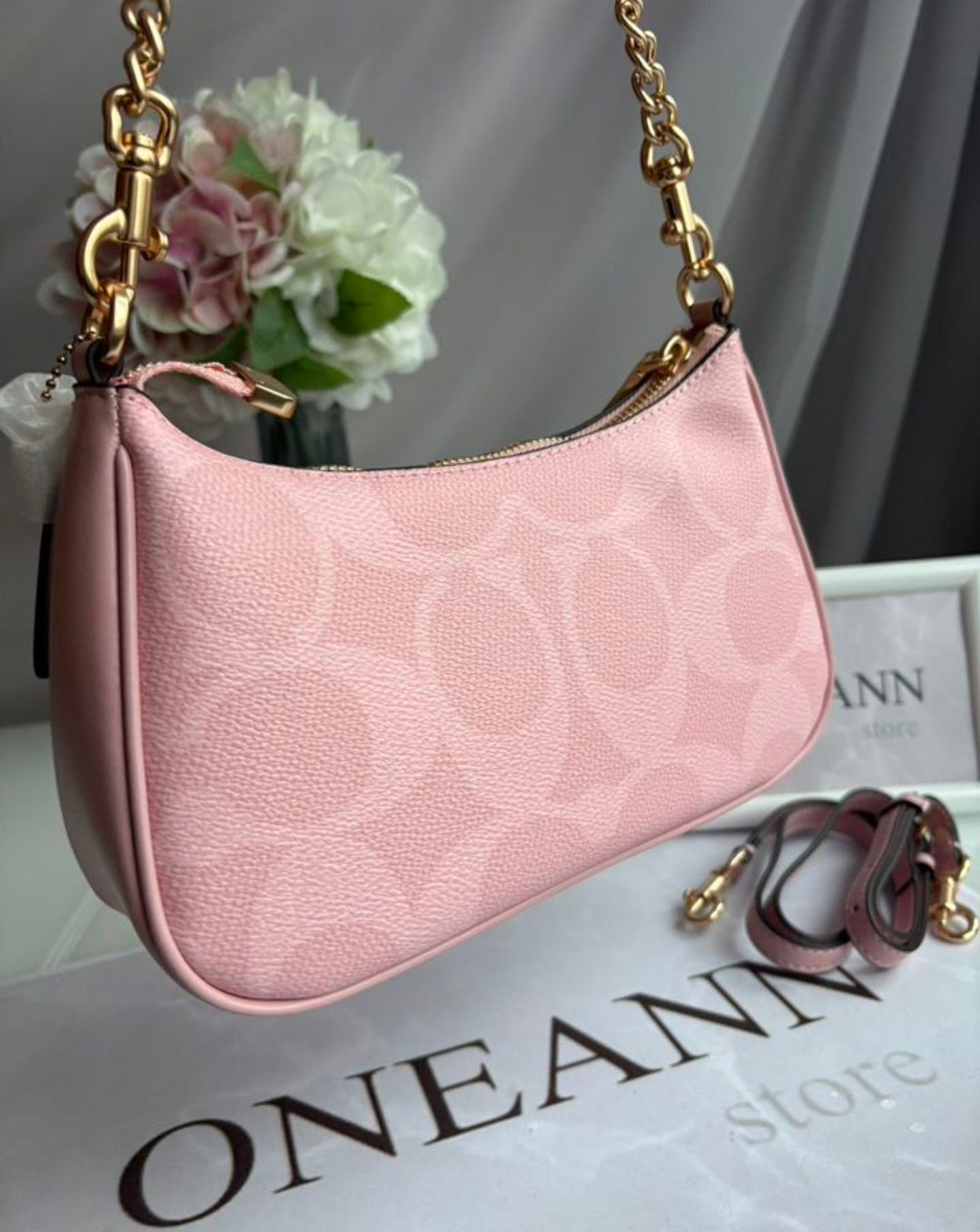 Teri — Soft Pink Signature Shoulder Bag with Gold Chain Accents