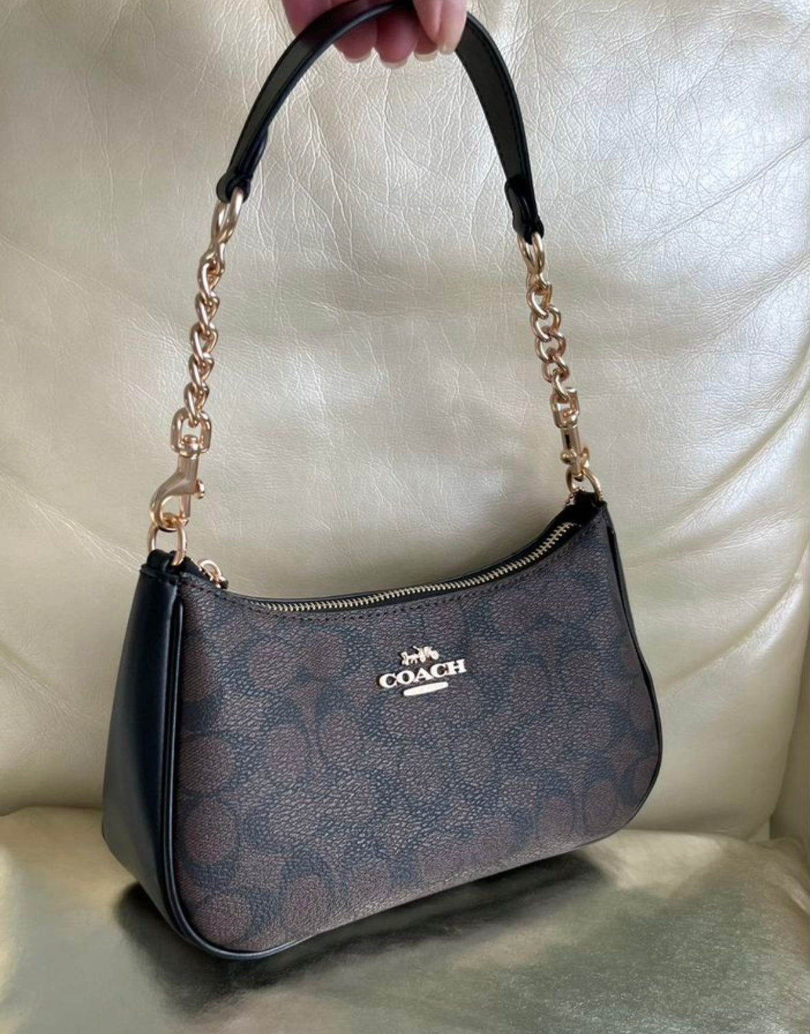 Teri — Elegant Grey Shoulder Bag with Signature Monogram Gold Chain Details
