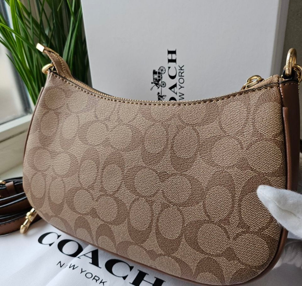 Teri Shoulder Bag — Signature Leather with Rich Tan Leather and Gold Accents