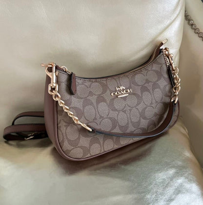 Teri — Classic Signature Shoulder Bag in Soft Beige