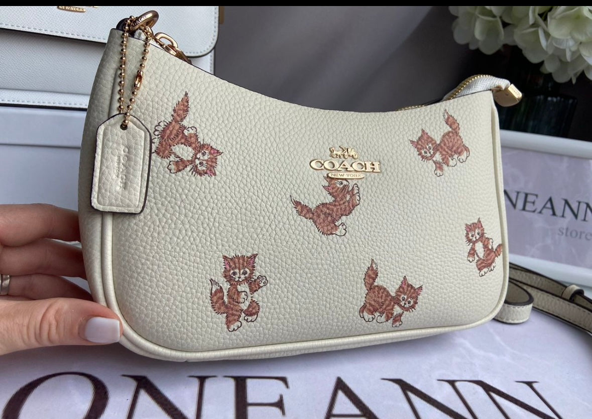 Teri Cream Fox Edition — Soft Signature Bag with Playful Forest Motifs